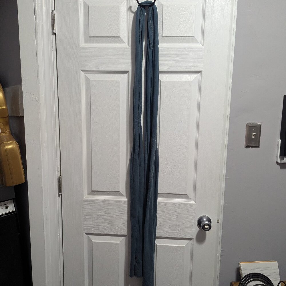 3 Scarves - Picture 3 of 4